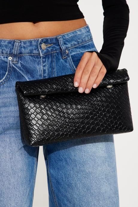 Crocodile Pattern Clutch Purse for Women \u2013 Faux Leather Envelope Evening Bag, Minimalist Handbag for Wedding Cocktail Party