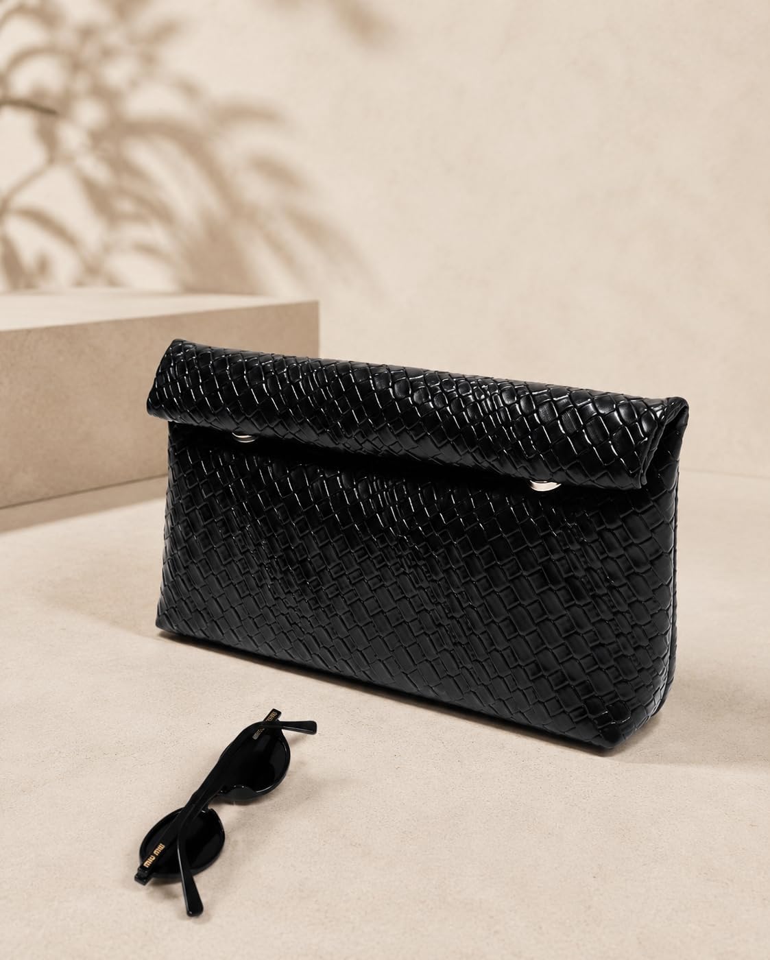 Crocodile Pattern Clutch Purse for Women \u2013 Faux Leather Envelope Evening Bag, Minimalist Handbag for Wedding Cocktail Party
