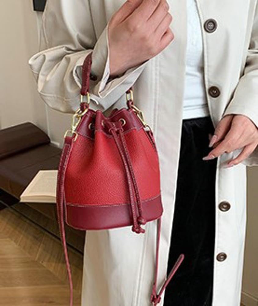 Women\u2019s Retro Bucket Bag Chic Drawstring Hobo Purse with Adjustable Strap Lightweight Shoulder Bag for All Seasons
